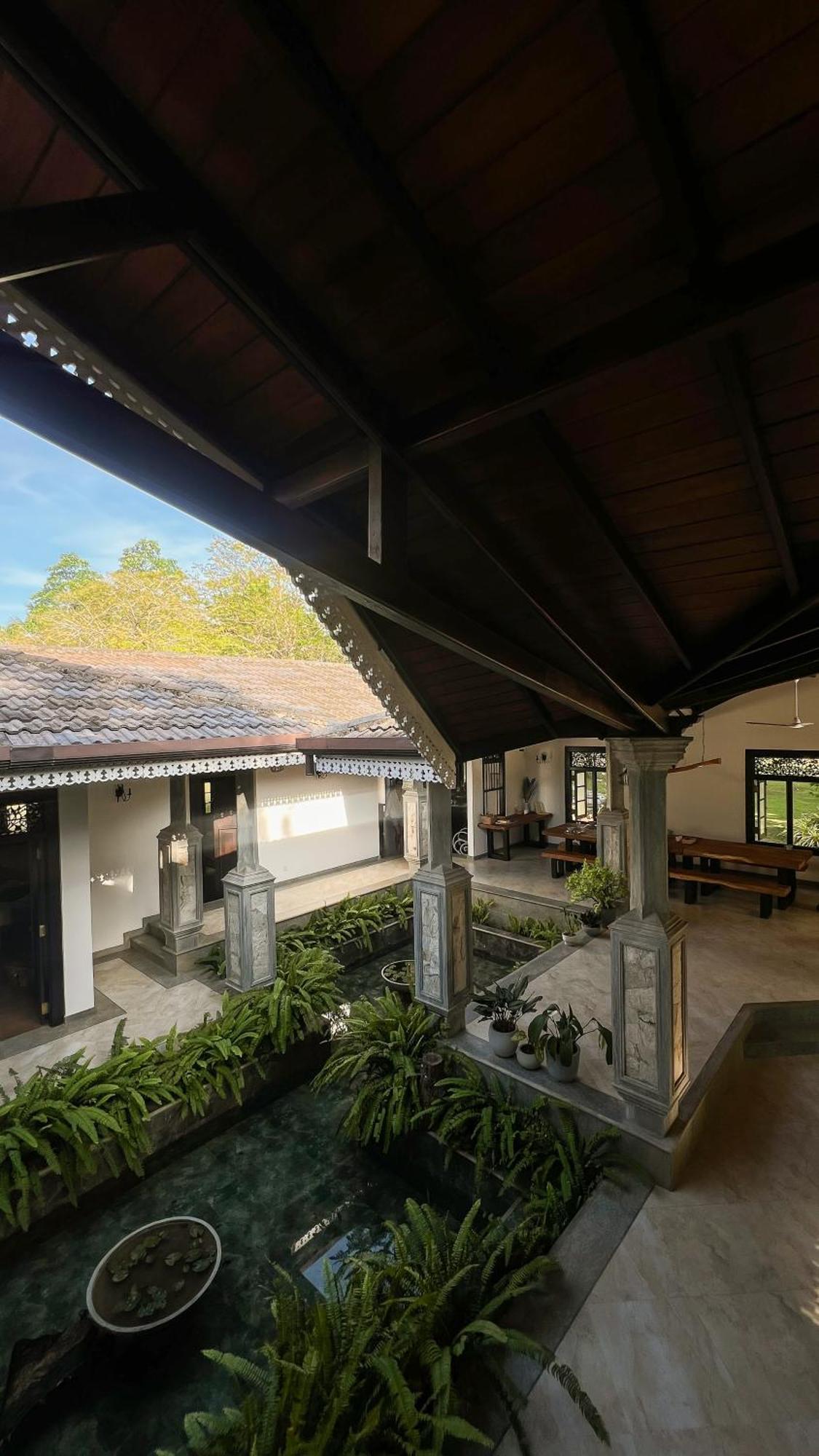 Hotel Roots Retreat Unawatuna Exterior foto