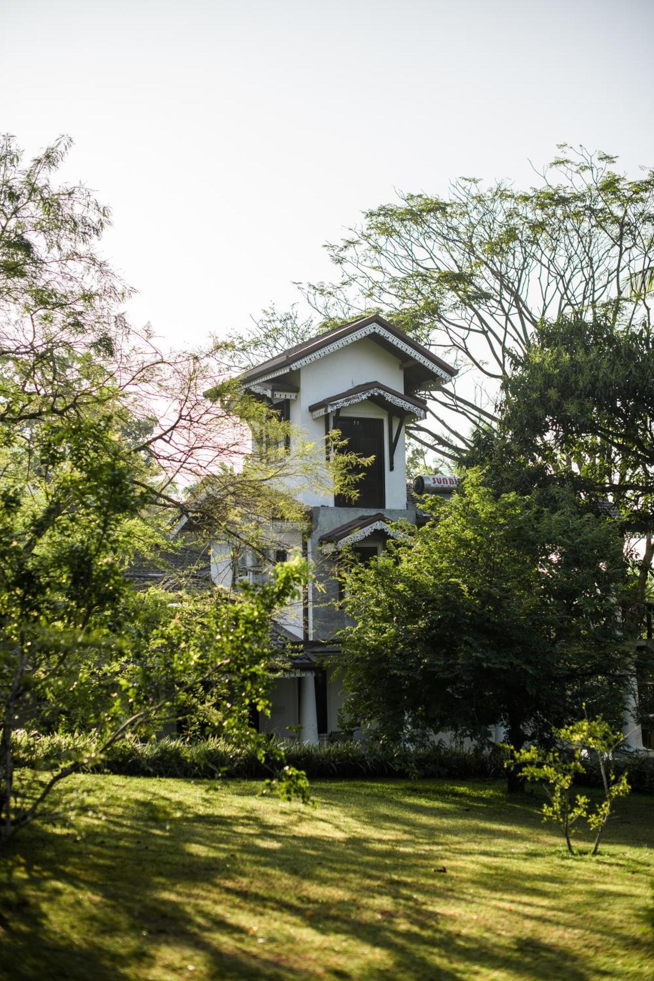 Hotel Roots Retreat Unawatuna Exterior foto